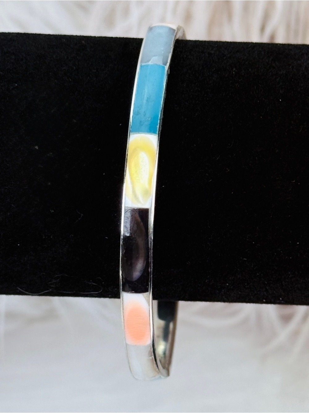 Vintage Silvertone Colorful Bangle Bracelet - Picture 7 of 11